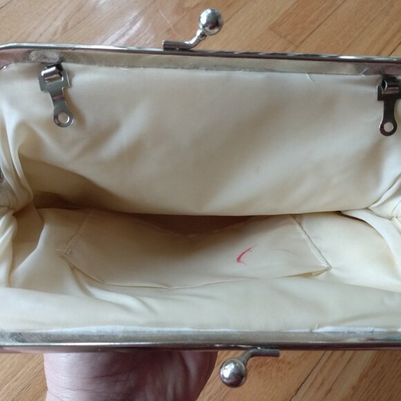 Vintage Silver Lame Evening Bag Kisslock Clutch Purse Rockabilly Retro Glamor Fo - Picture 6 of 10